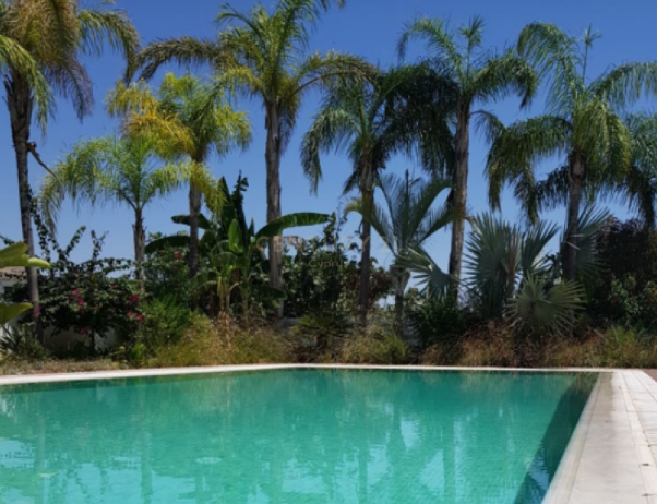 6 bedrooms Villa in Germasogeia, Limassol, Cyprus No. 30292