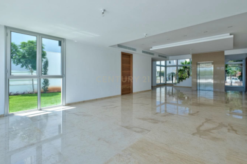 6 bedrooms Villa in Germasogeia, Limassol,  No. 30292 7