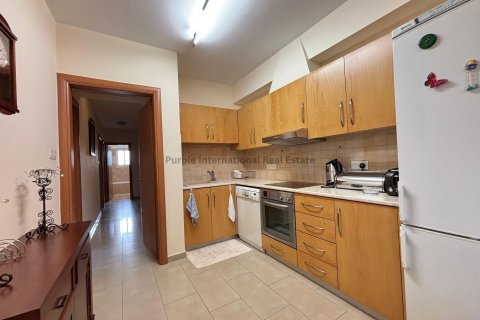 3 bedrooms Apartment in Mesa Geitonia, Limassol,  No. 37718 2