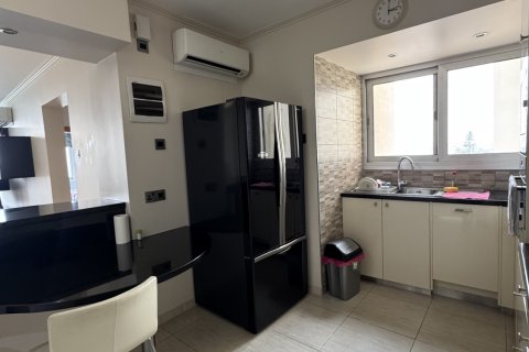 2 bedrooms Apartment in Larnaca, Larnaka,  No. 39671 3