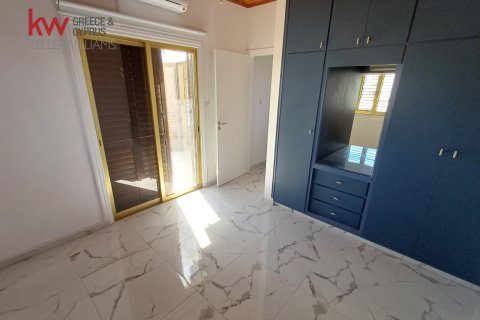 3 bedrooms Townhouse in Larnaca, Larnaka,  No. 39669 11