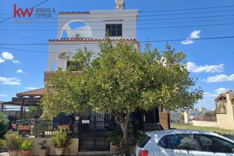 3 bedrooms Townhouse in Larnaca, Larnaka,  No. 39669 4