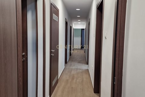 Офис 180м2 в Лимассол, Лимасол,  № 55917 5