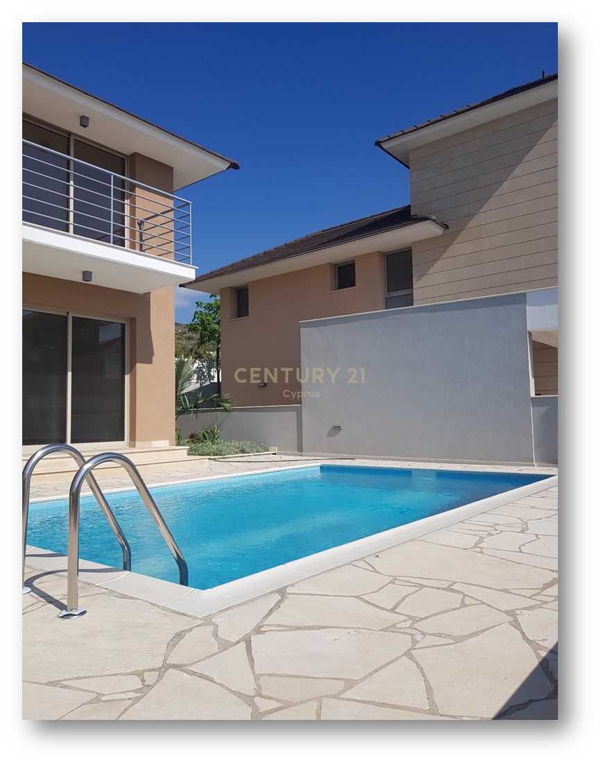 4 bedrooms Villa in Parekklisia, Limassol, Cyprus No. 55918