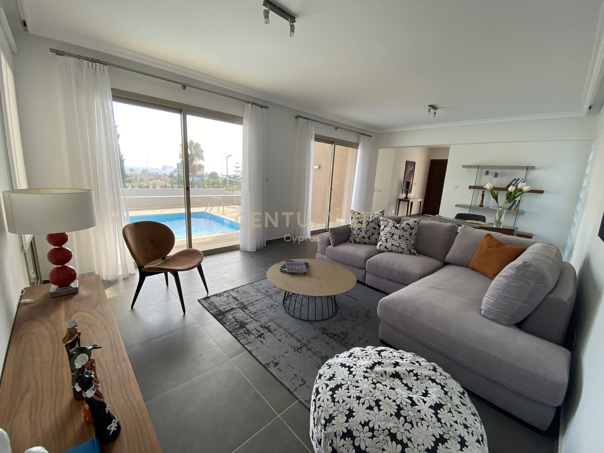 4 bedrooms Villa in Parekklisia, Limassol, Cyprus No. 55918