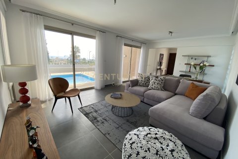 4 dormitorios Villa en Parekklisia, Limassol,  No. 55918 2