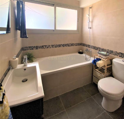 4 dormitorios Villa en Parekklisia, Limassol, Chipre No. 55919