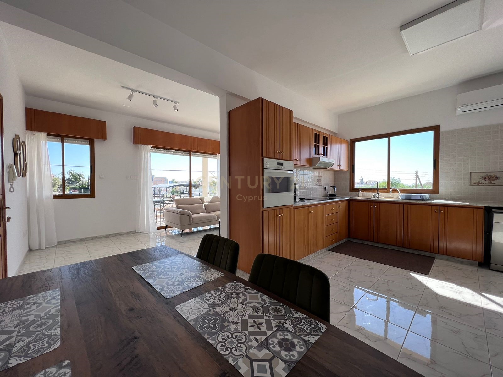 3 dormitorios Apartamento en Mesa Geitonia, Limassol, Chipre No. 55922