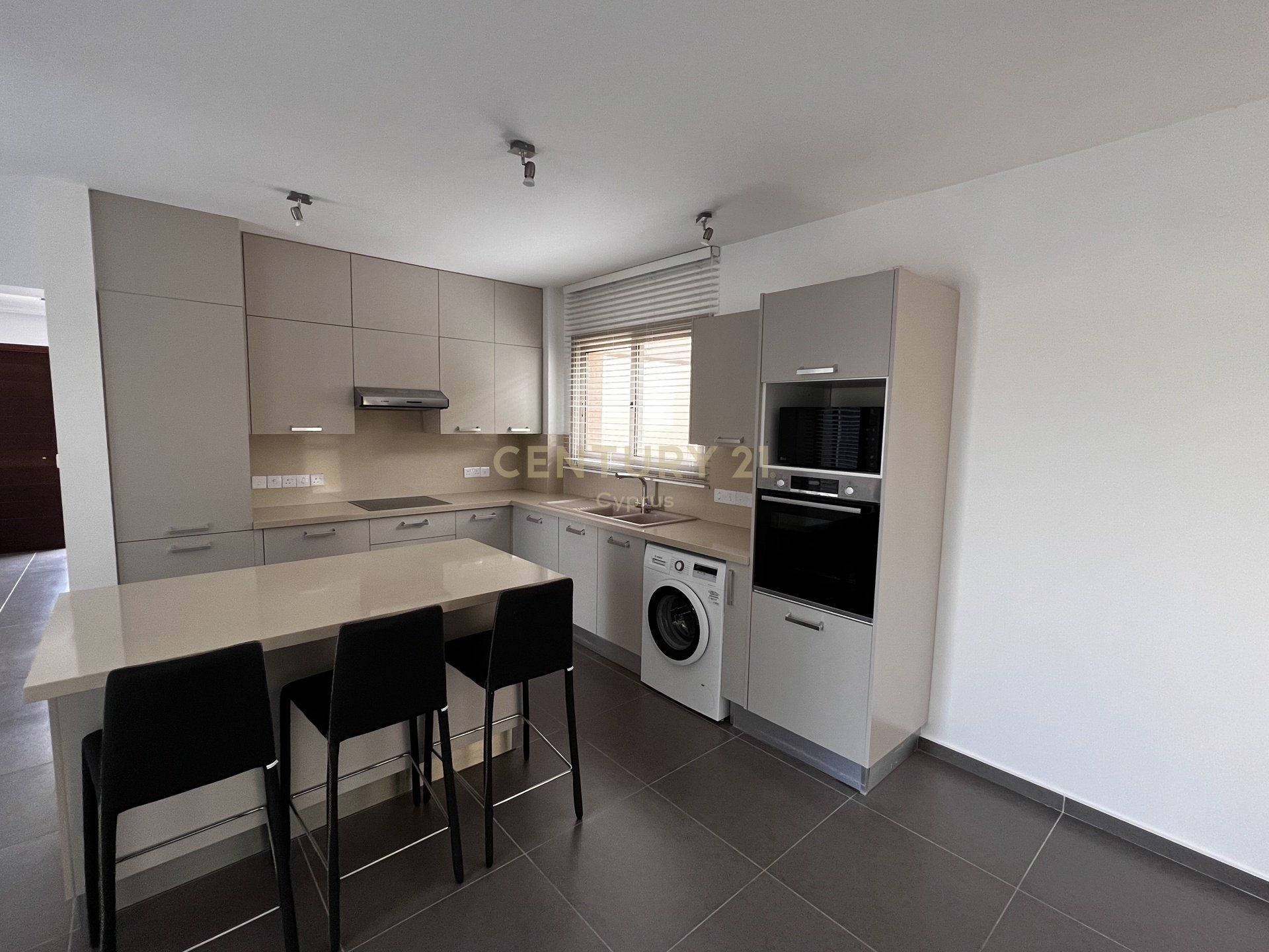 3 chambres Villa à Parekklisia, Limassol, Chypre No. 55920