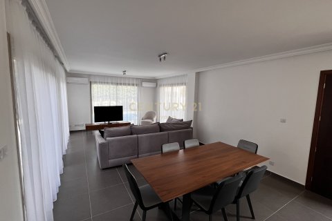 3 dormitorios Villa en Parekklisia, Limassol,  No. 55920 4