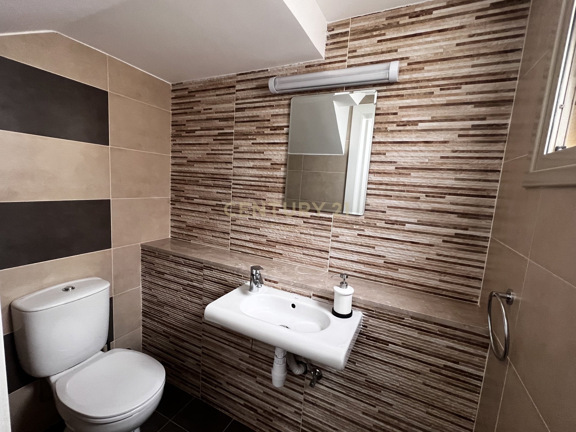3 chambres Villa à Parekklisia, Limassol, Chypre No. 55920