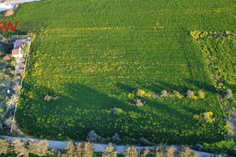 5310m2 Terreno en Kato Deftera, Nicosia, No. 50432