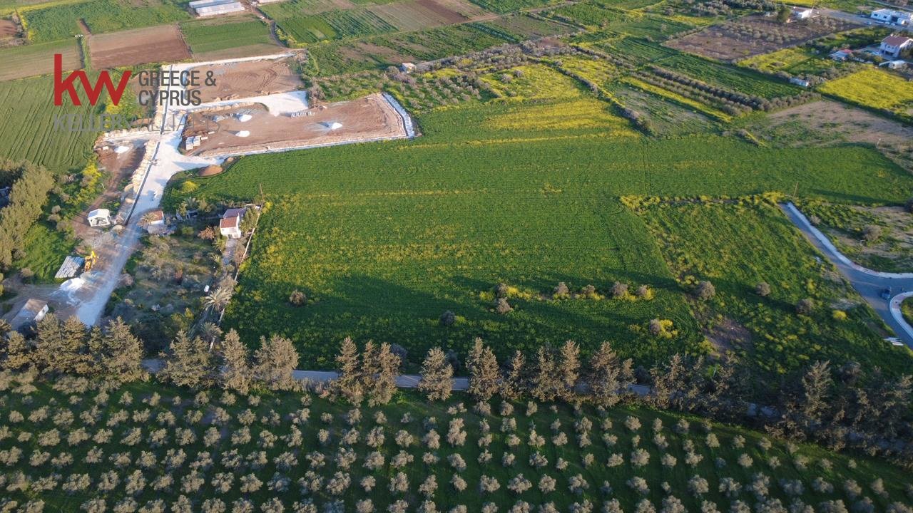 5310m2 Terreno en Kato Deftera, Nicosia, Chipre No. 50432