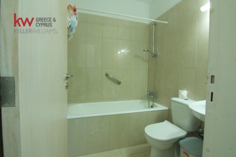 2 dormitorios Apartamento en Deryneia, Ammochostos,  No. 50429 2