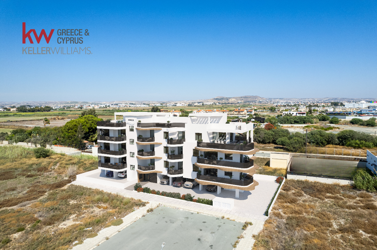 734.25m2 Commercial property in Livadia, Nicosia, Cyprus No. 51991