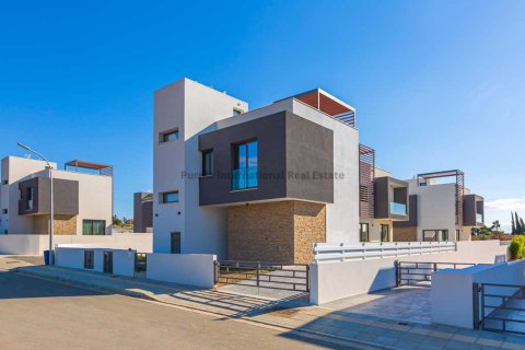 3 chambres Villa à Pyrgos, Limassol,  No. 52408
