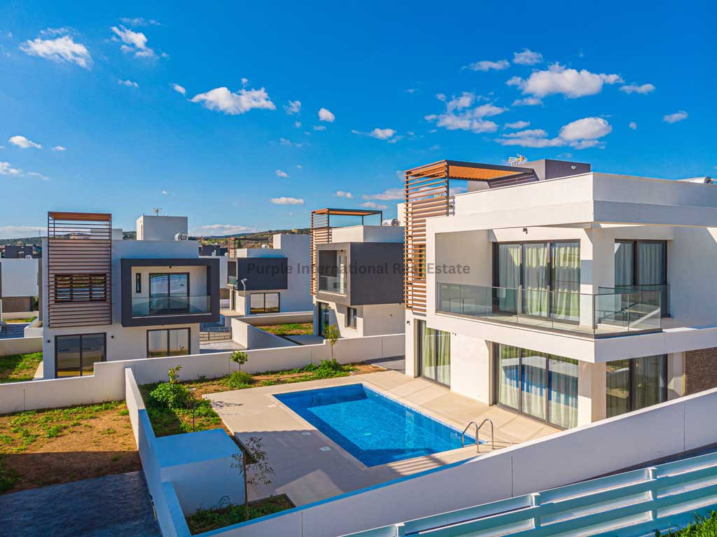 3 bedrooms Villa in Pyrgos, Limassol, Cyprus No. 52408