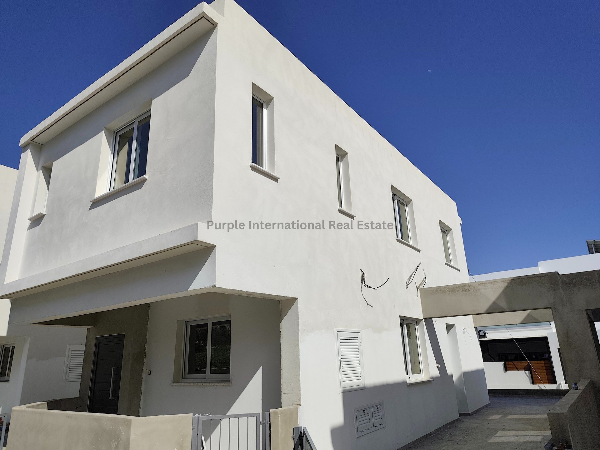 3 bedrooms Villa in Oroklini, Larnaka, Cyprus No. 52411