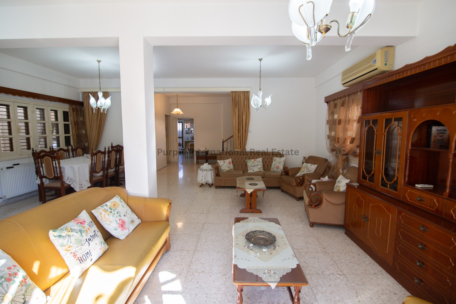 4 bedrooms Villa in Larnaca, Larnaka, Cyprus No. 52407