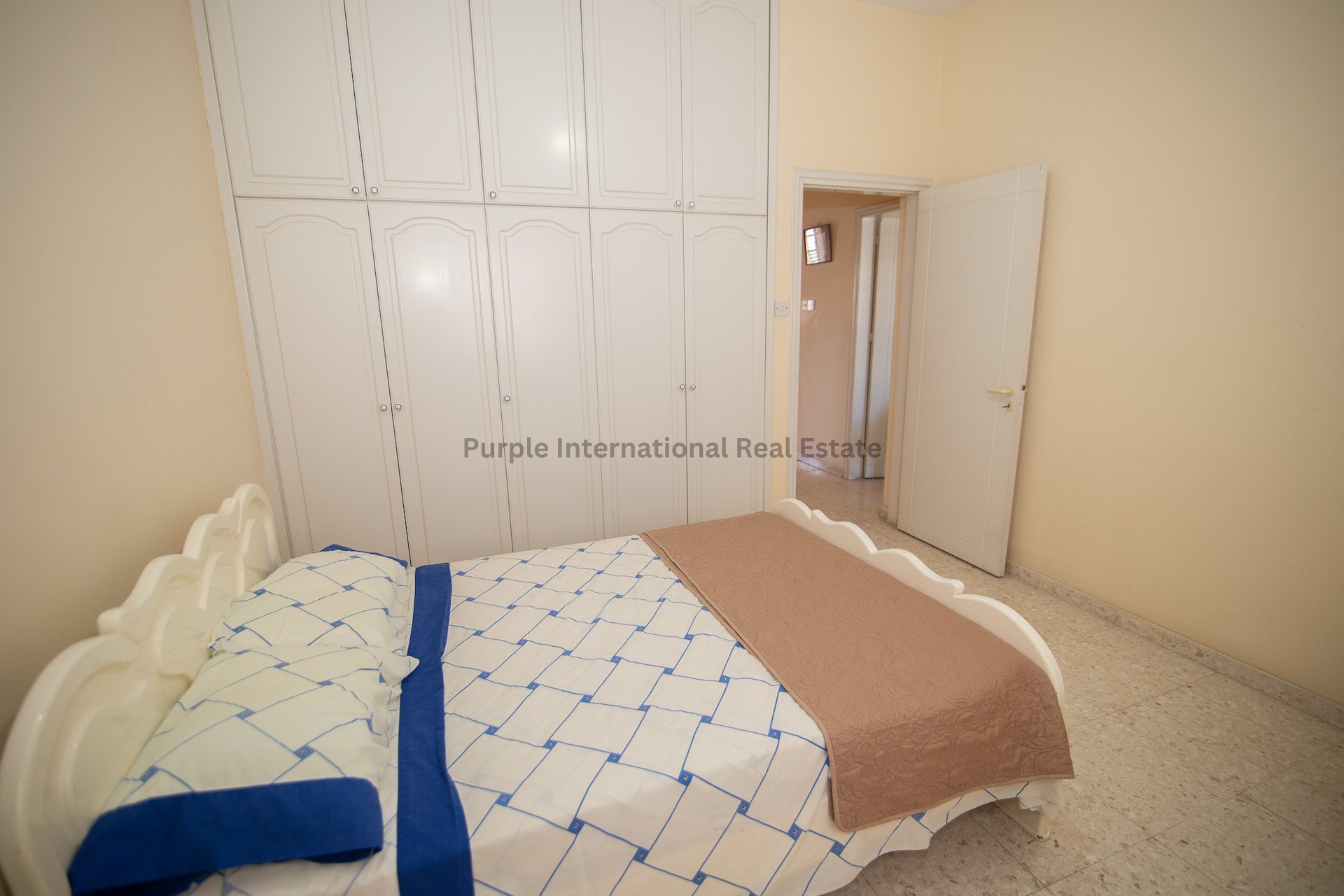4 bedrooms Villa in Larnaca, Larnaka, Cyprus No. 52407