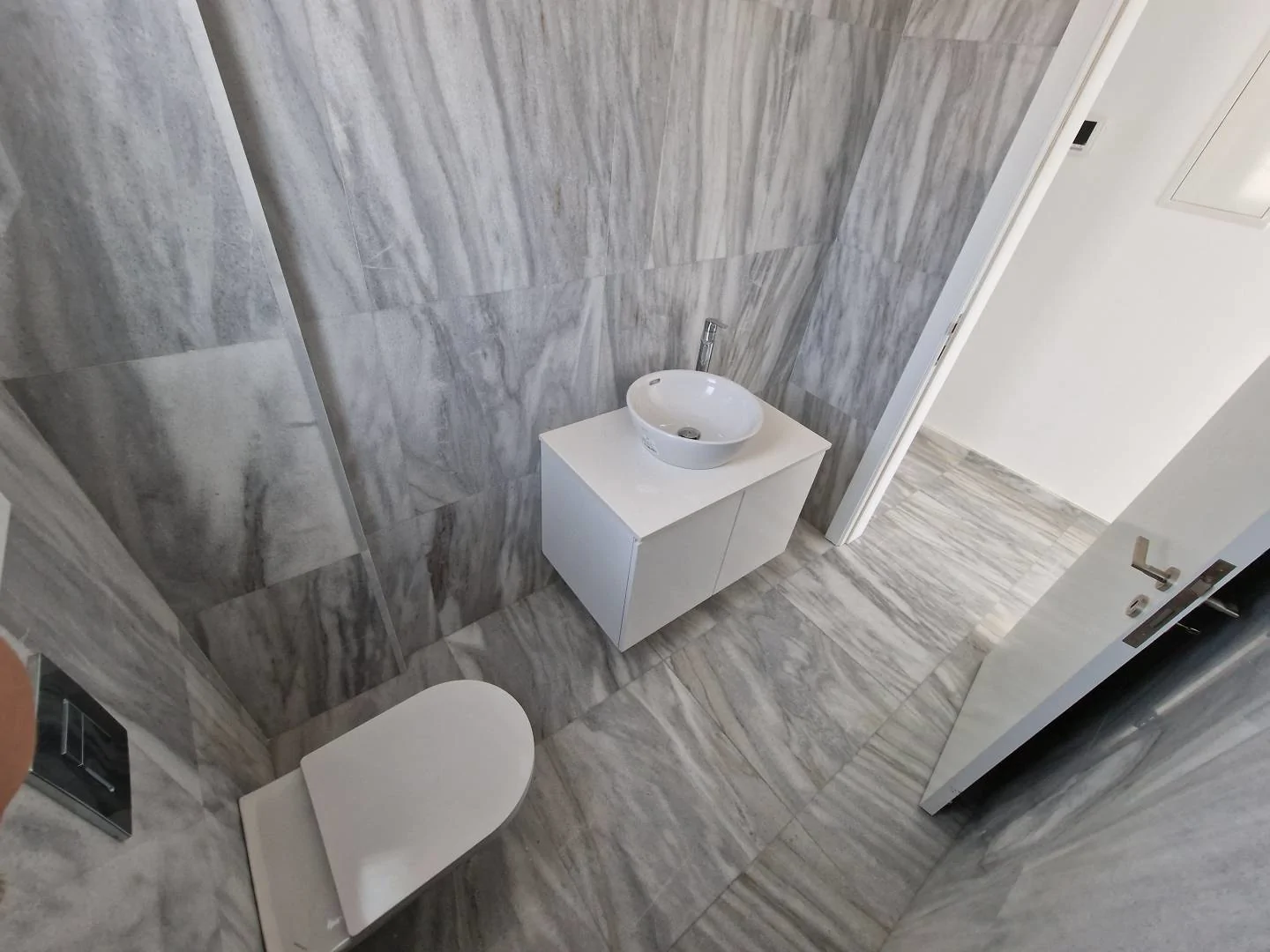 3 bedrooms Apartment in Larnaca, Larnaka, Cyprus No. 4965