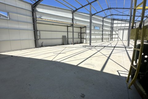 200m2 Almacén en Lakatamia, Nicosia,  No. 52269 2