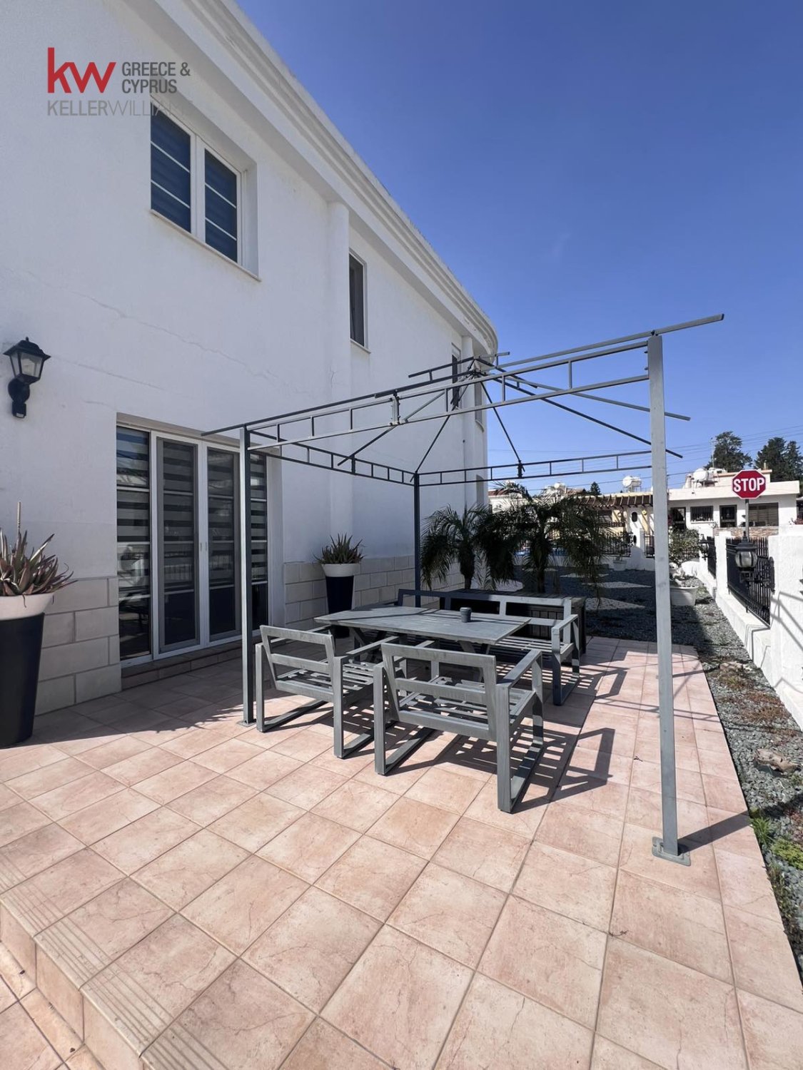 4 bedrooms Townhouse in Larnaca, Larnaka, Cyprus No. 52268