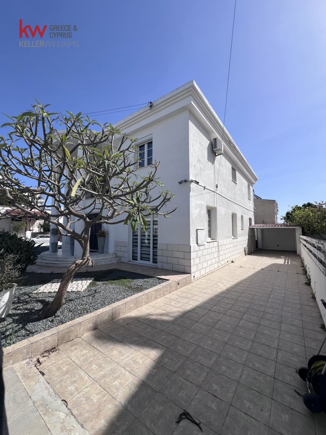 4 bedrooms Townhouse in Larnaca, Larnaka, Cyprus No. 52268