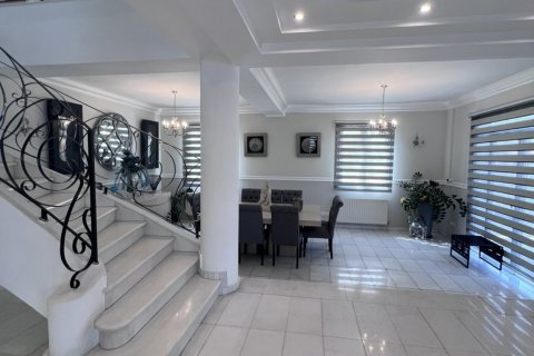 4 dormitorios Adosado en Larnaca, Larnaka,  No. 52268 5