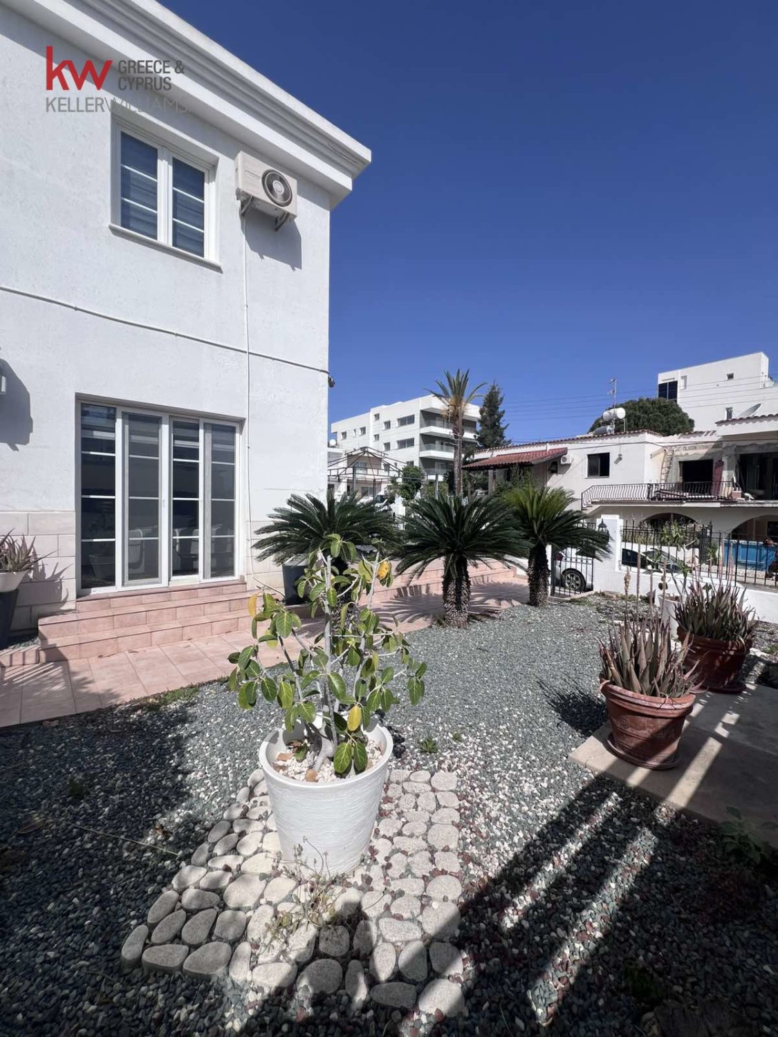 4 bedrooms Townhouse in Larnaca, Larnaka, Cyprus No. 52268