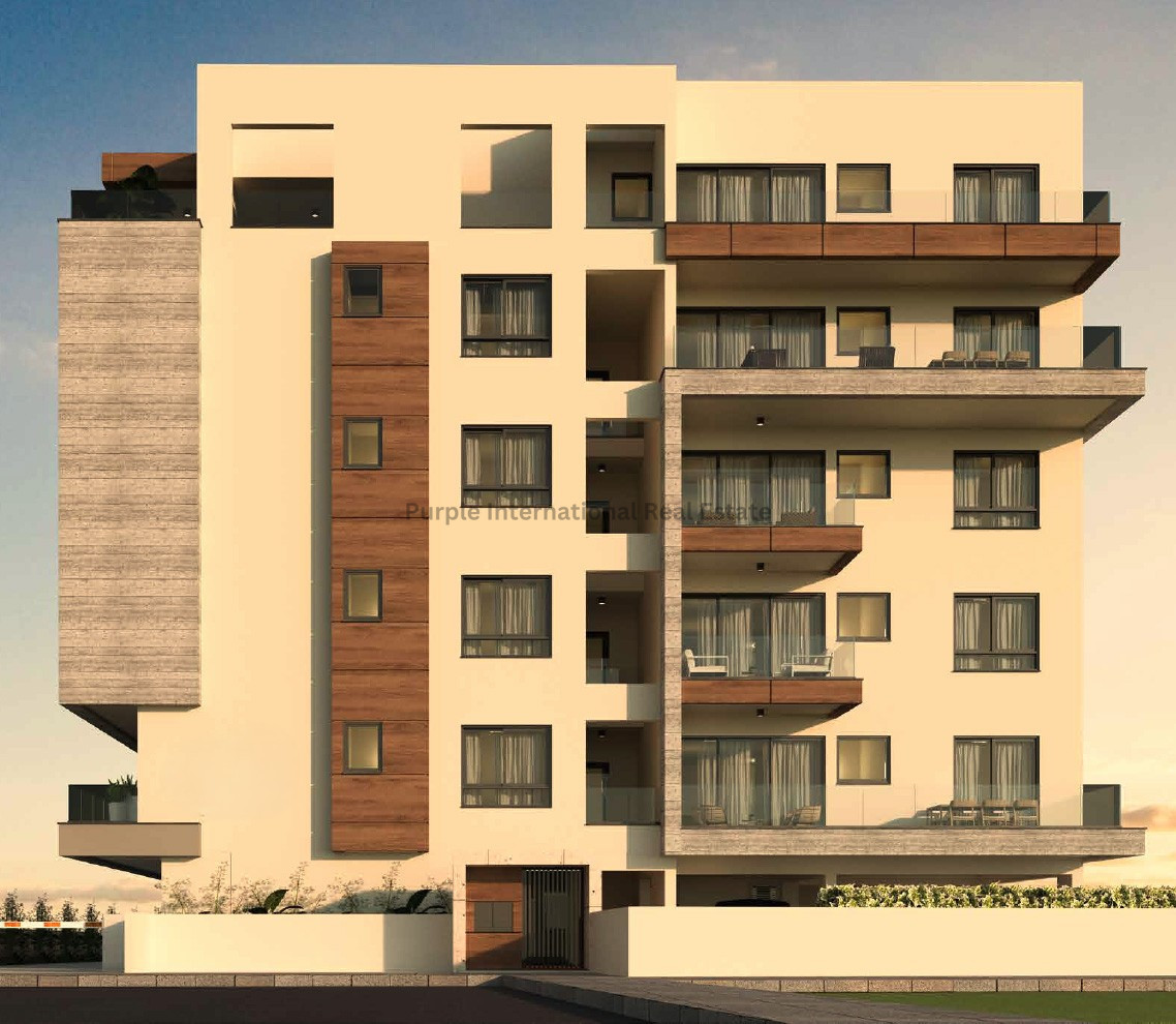 4 bedrooms Apartment in Germasogeia, Limassol, Cyprus No. 39312