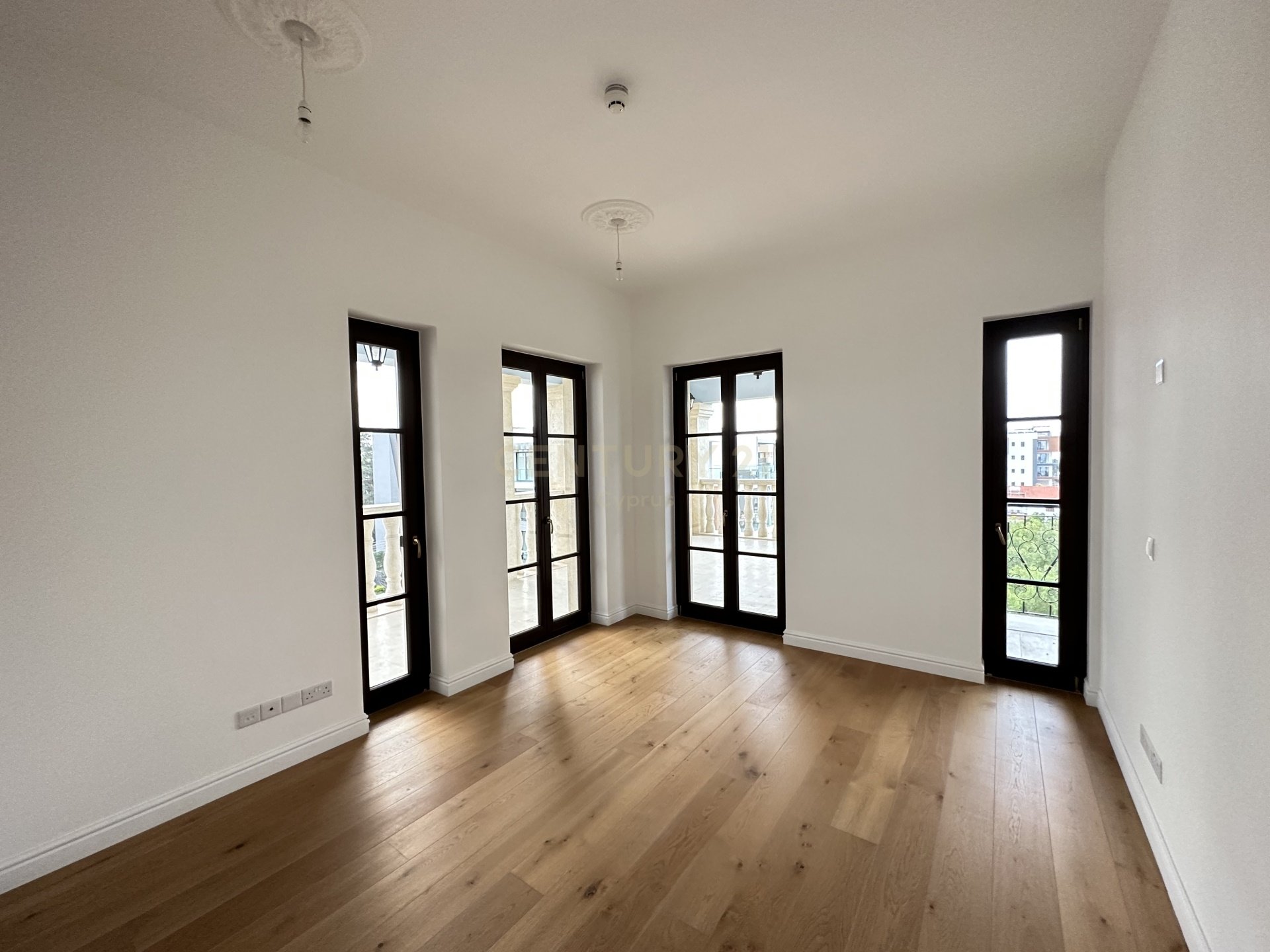 3 chambres Appartement à Germasogeia, Limassol, Chypre No. 24717