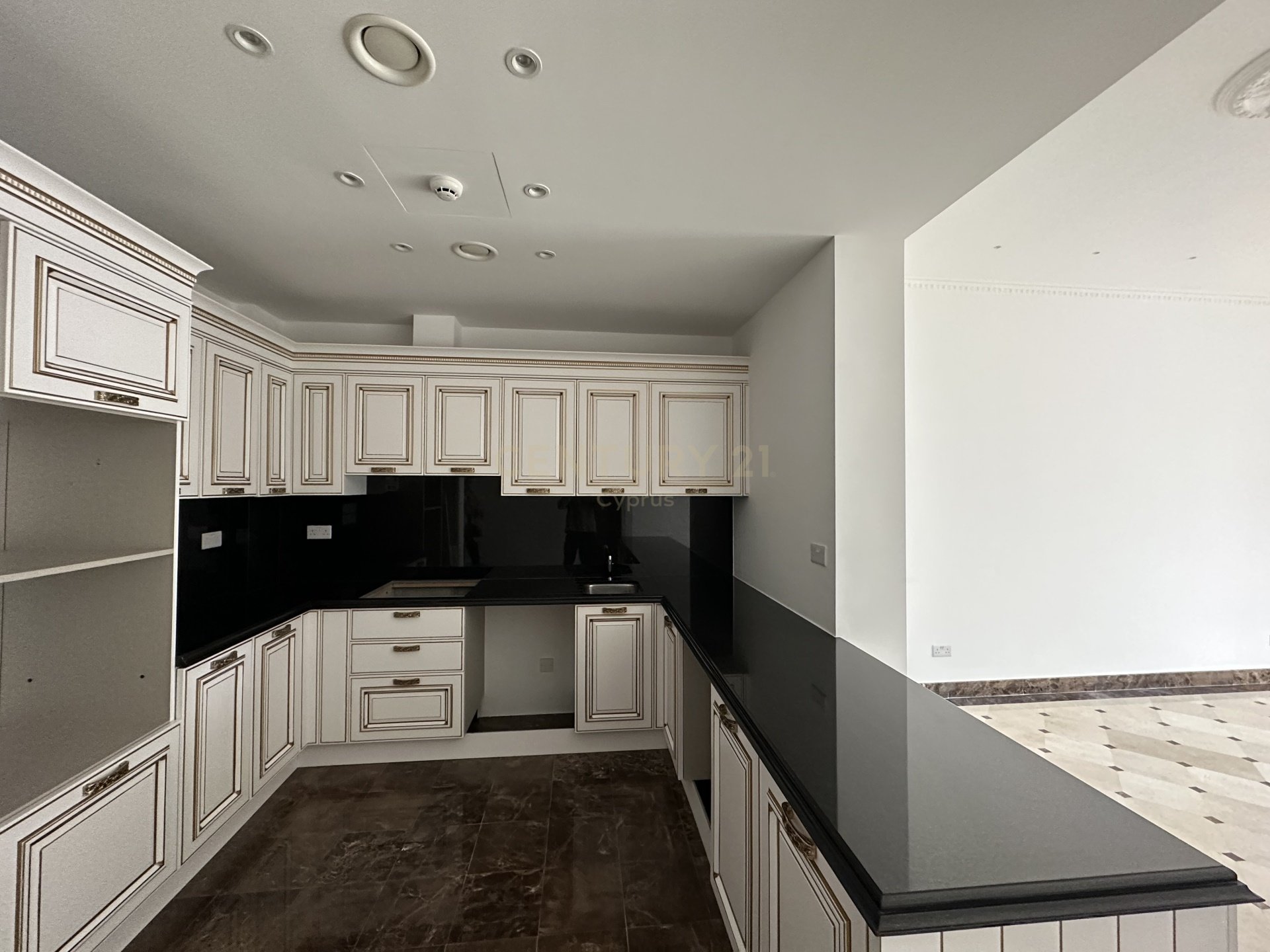 3 chambres Appartement à Germasogeia, Limassol, Chypre No. 24717
