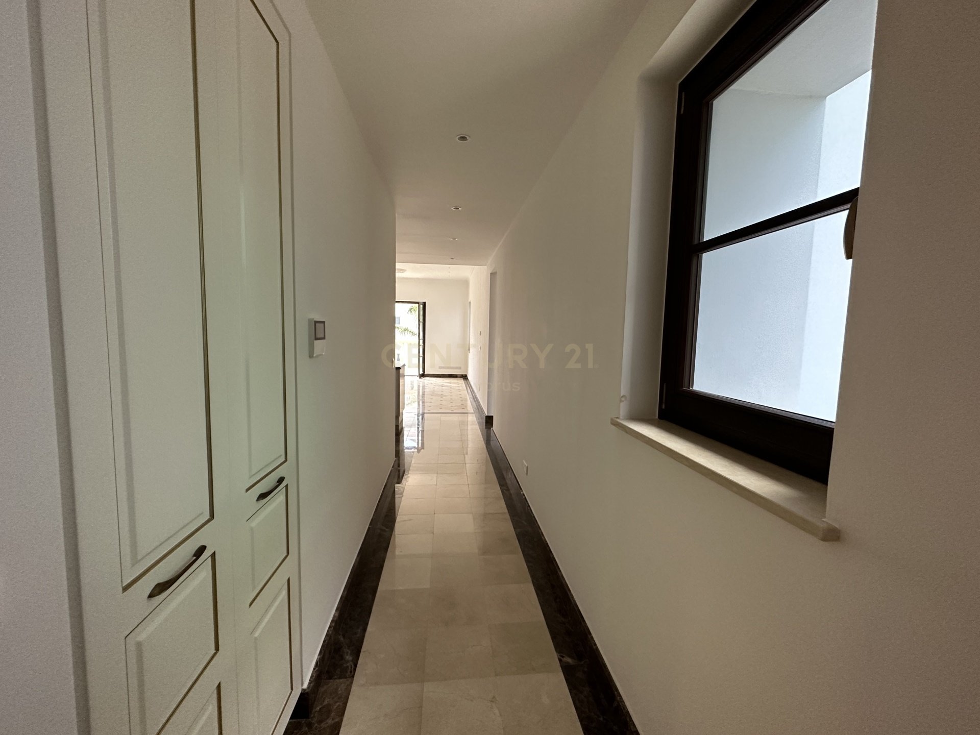 3 chambres Appartement à Germasogeia, Limassol, Chypre No. 24717