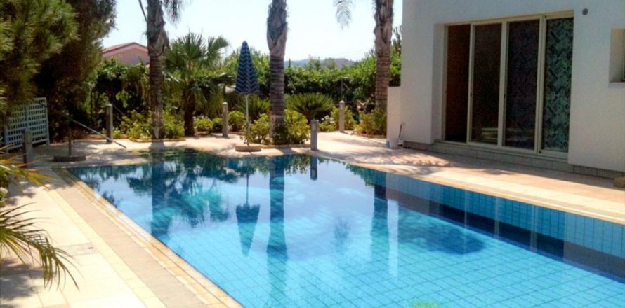 Estudio Villa en Limassol,  No. 38287