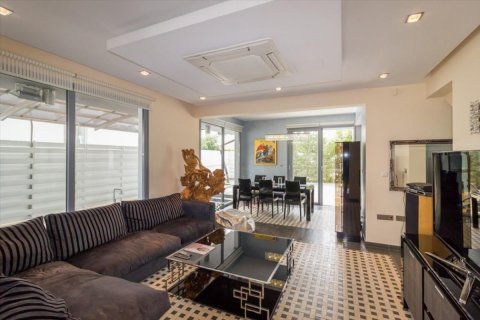 5 bedrooms Villa in Limassol,  No. 38291 2