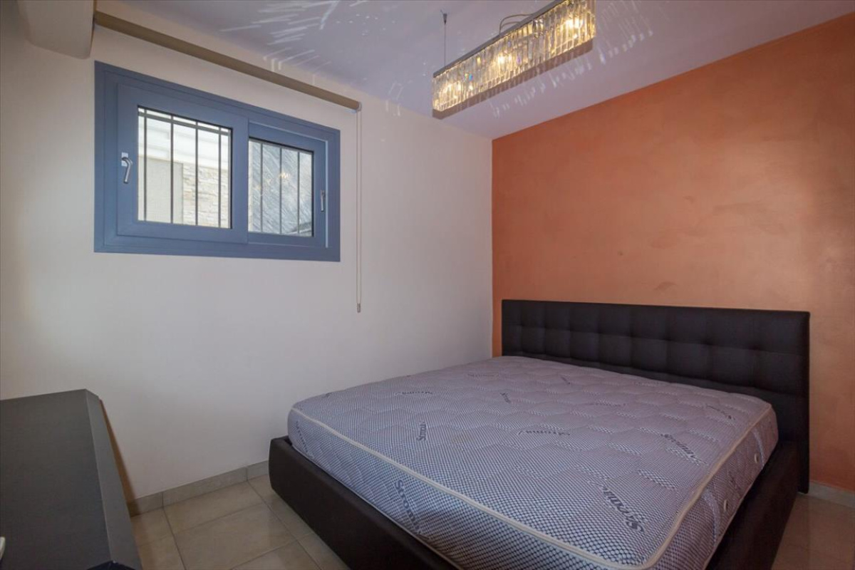 5 bedrooms Villa in Limassol, Cyprus No. 38291