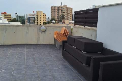 Квартира с 2 спальнями в Строволос, Никосия,  № 39662 20