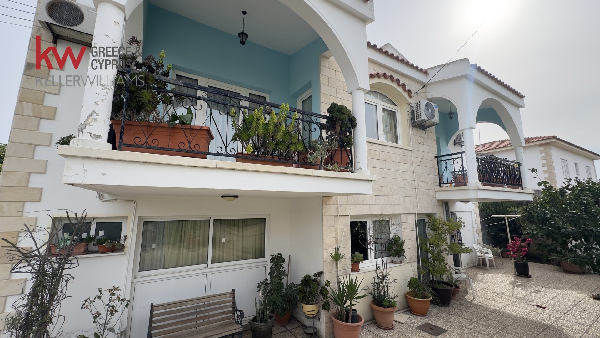 5 bedrooms Townhouse in Oroklini, Larnaka, Cyprus No. 39660