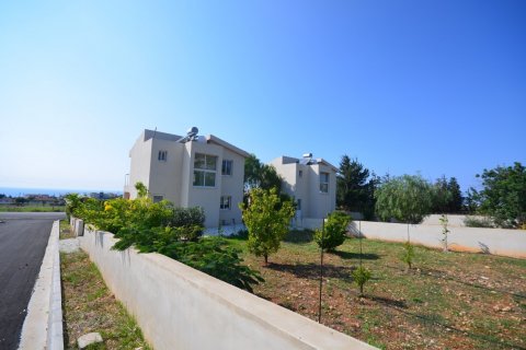 4 rooms Villa in Paphos,  No. 38986