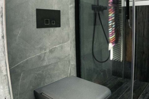 9 rooms Villa in Limassol,  No. 38989