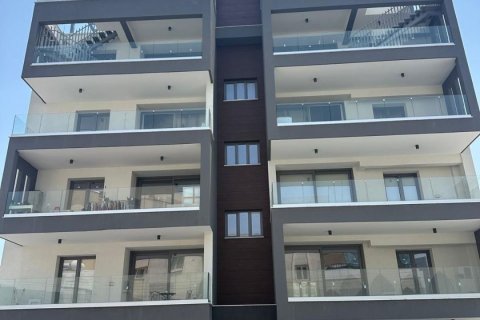 2 bedrooms Apartment in Larnaca, Larnaka, No. 40194