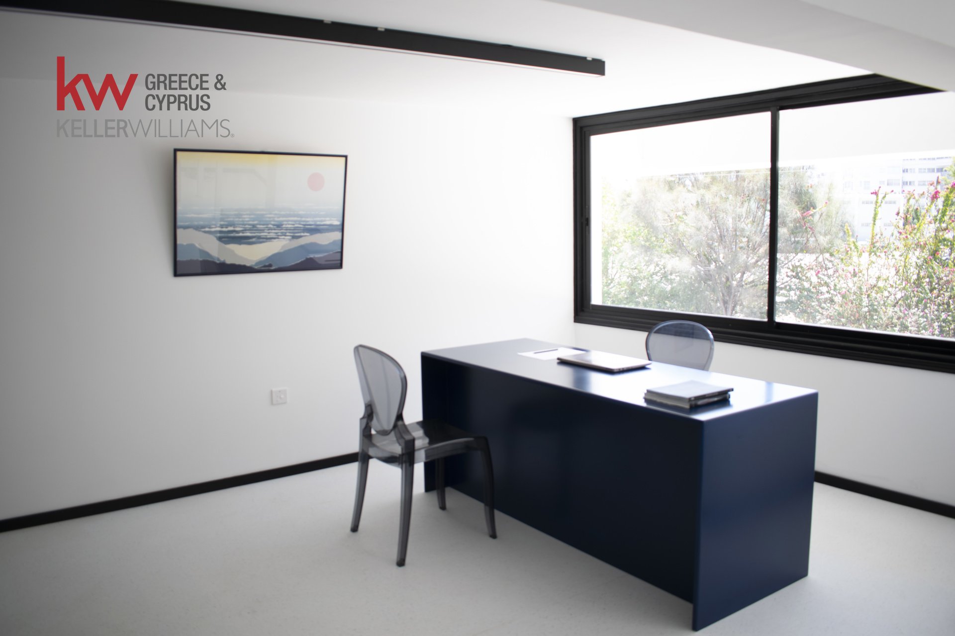 5 habitaciones Oficina en Larnaca, Larnaka, Chipre No. 40195