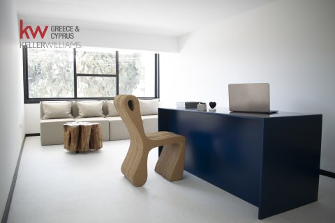 5 habitaciones Oficina en Larnaca, Larnaka,  No. 40195 14