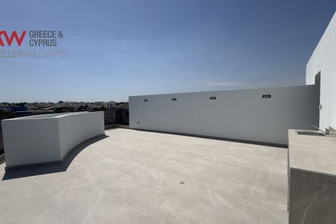 2 bedrooms Apartment in Larnaca, Larnaka,  No. 40198 11