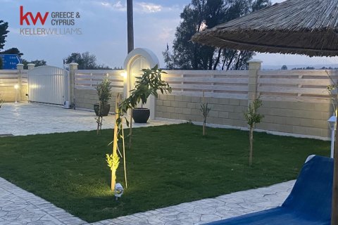 3 bedrooms Bungalow in Meneou, Larnaka,  No. 40196 10