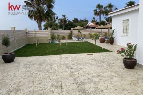 3 bedrooms Bungalow in Meneou, Larnaka,  No. 40196 15