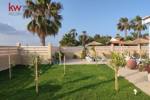 3 bedrooms Bungalow in Meneou, Larnaka,  No. 40196 13