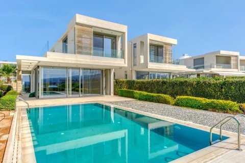 5 bedrooms Villa in Coral Bay, Pegeia, Paphos, No. 47728 4
