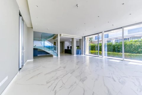 5 bedrooms Villa in Coral Bay, Pegeia, Paphos, No. 47728 11